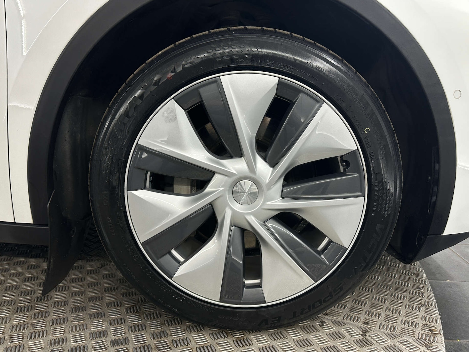 Used Tesla Model Y 2022 for sale - 77983785: Photo 48