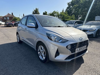 Used Hyundai i10 2020 for sale - 78700764: Photo