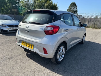 Used Hyundai i10 2020 for sale - 78700764: Photo