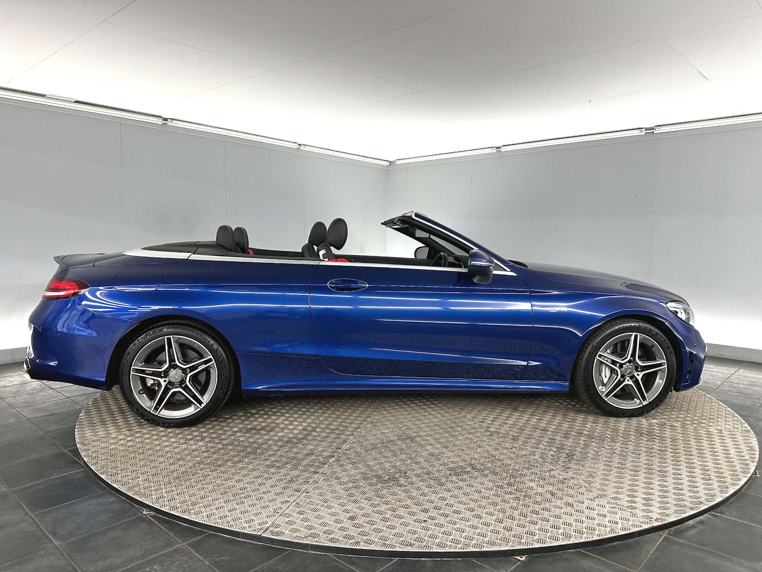 Used Mercedes-Benz C Class 2021 for sale - 77590696: Photo 10