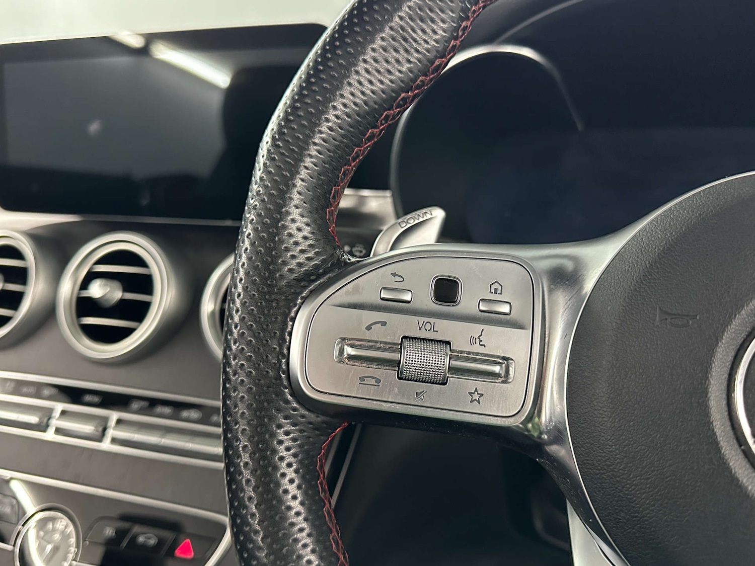 Used Mercedes-Benz C Class 2021 for sale - 77590696: Photo 27