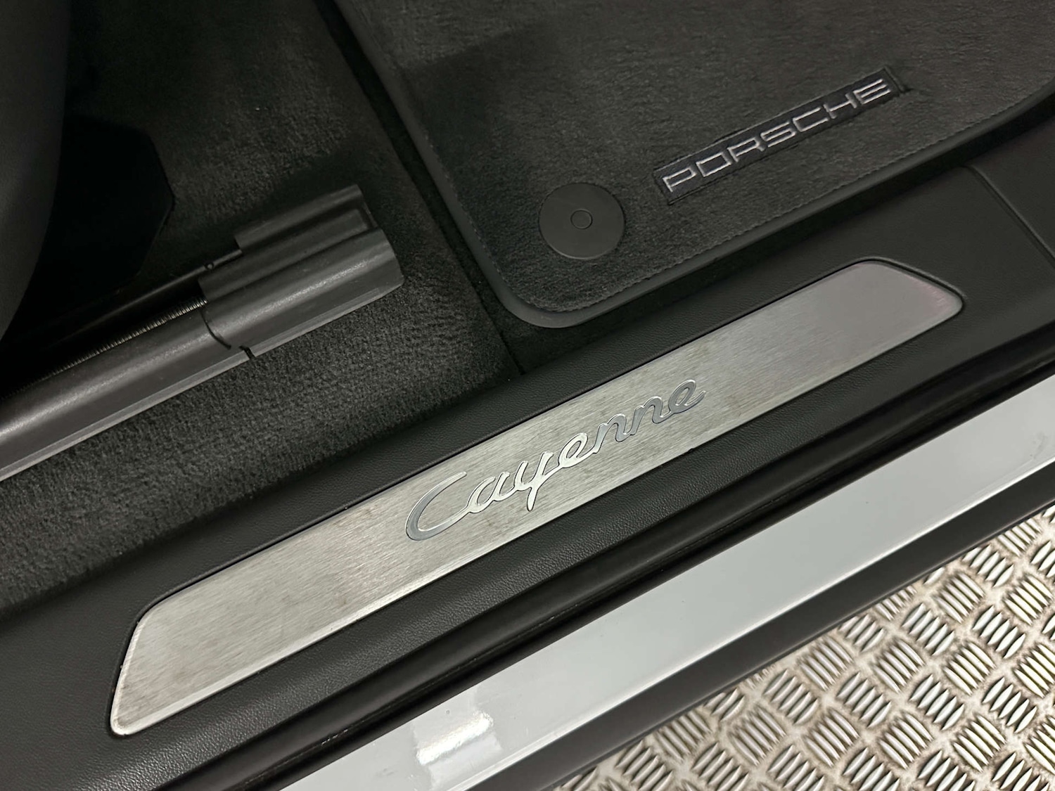 Used Porsche Cayenne 2019 for sale - 77745535: Photo 15