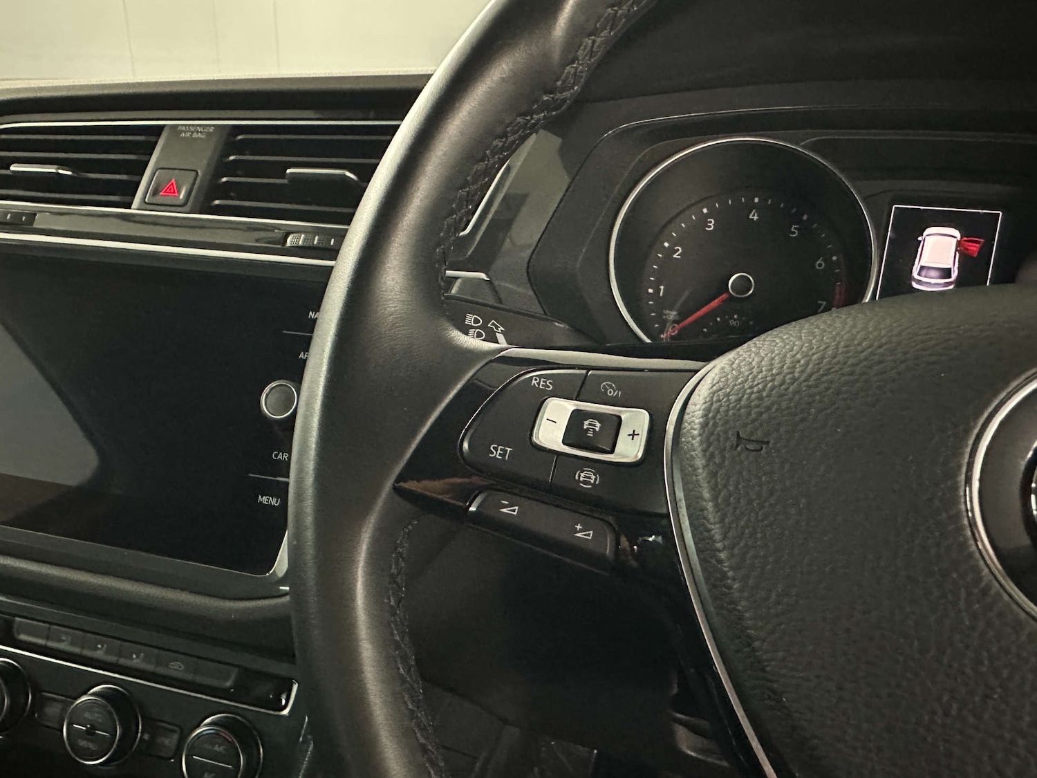 Used Volkswagen Tiguan 2019 for sale - 77735121: Photo 15