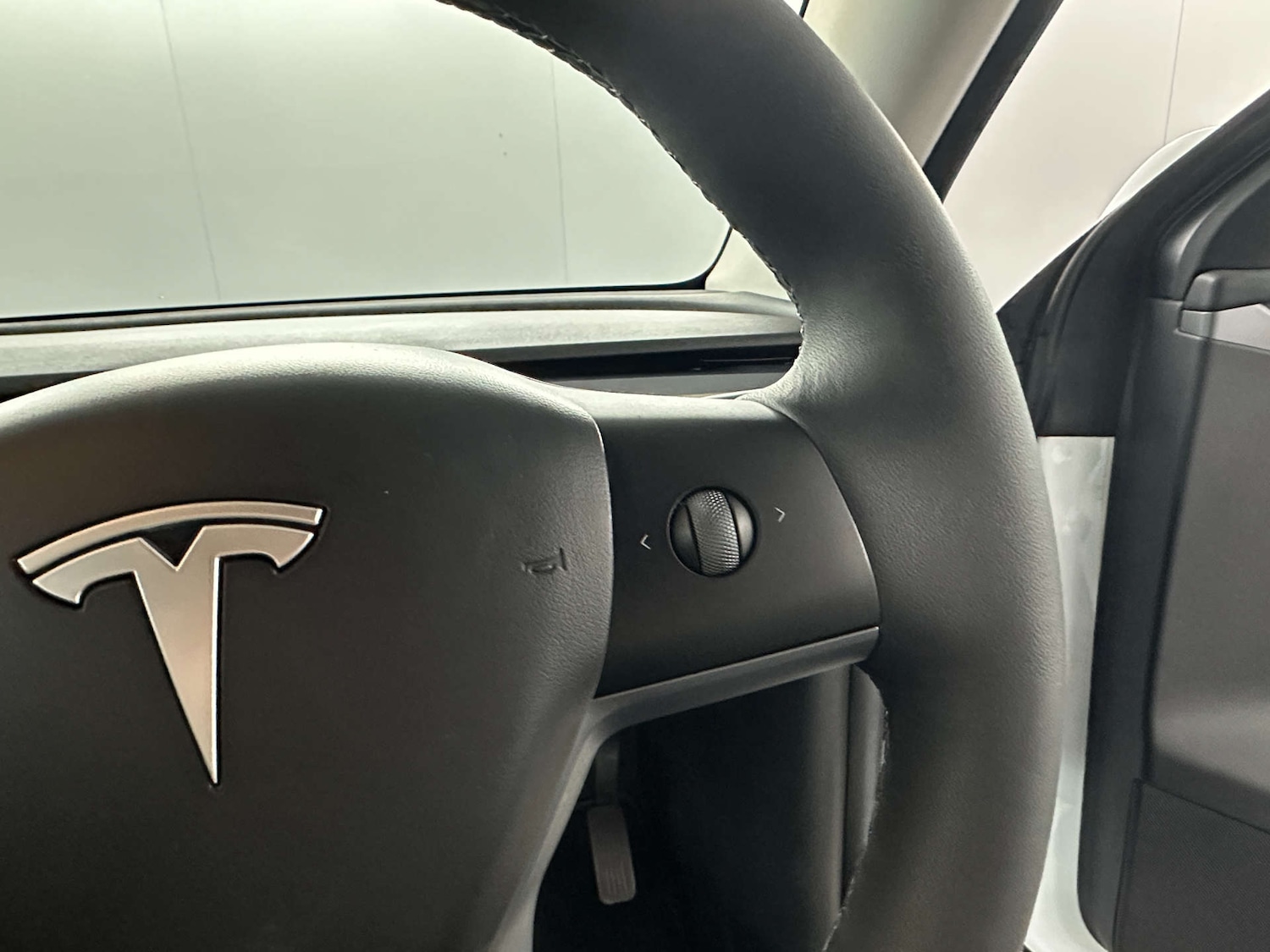 Used Tesla Model Y 2023 for sale - 77745561: Photo 20