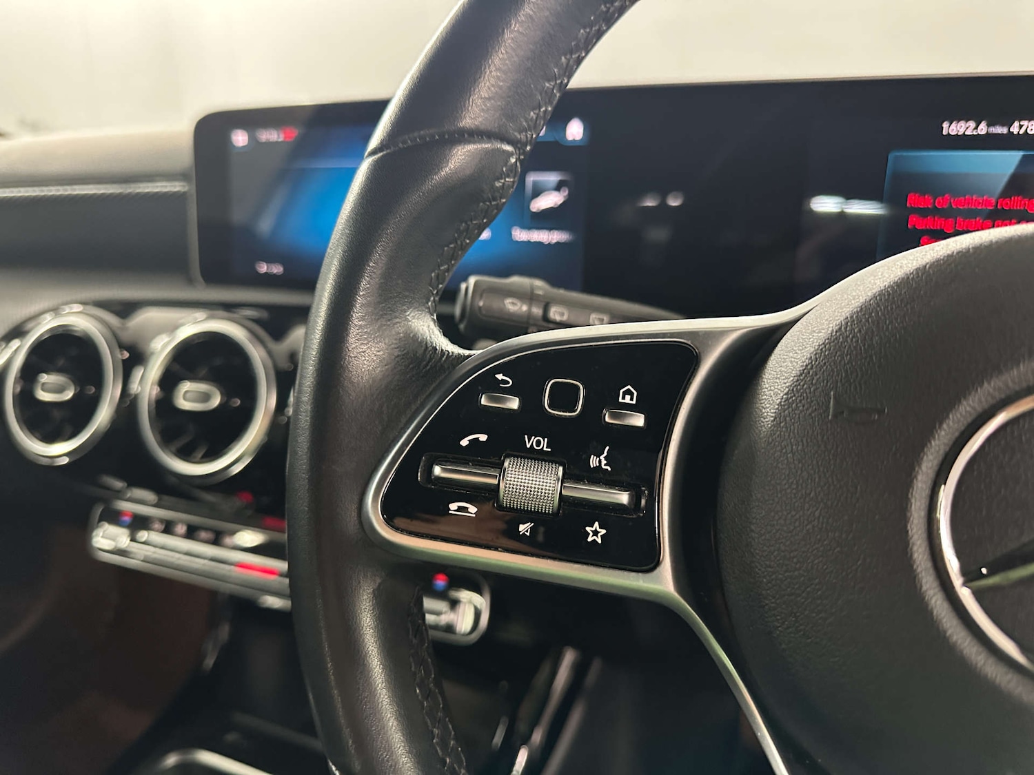 Used Mercedes-Benz A-Class 2019 for sale - 77590727: Photo 19