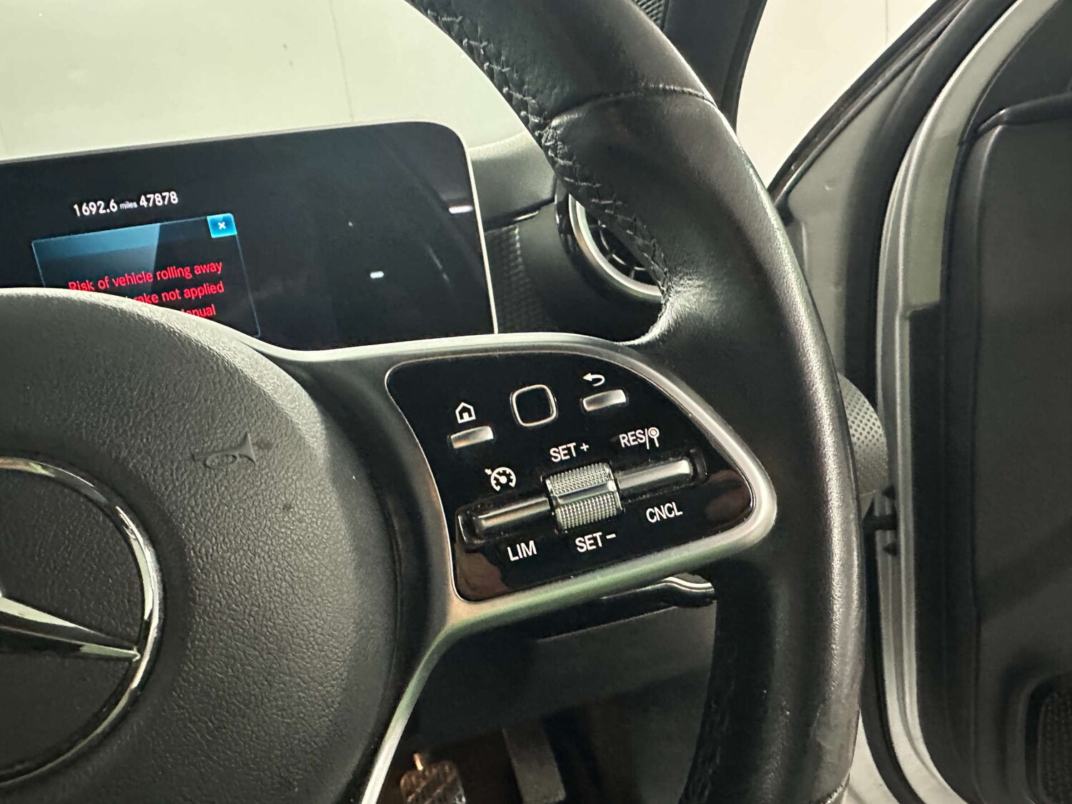 Used Mercedes-Benz A-Class 2019 for sale - 77590727: Photo 20