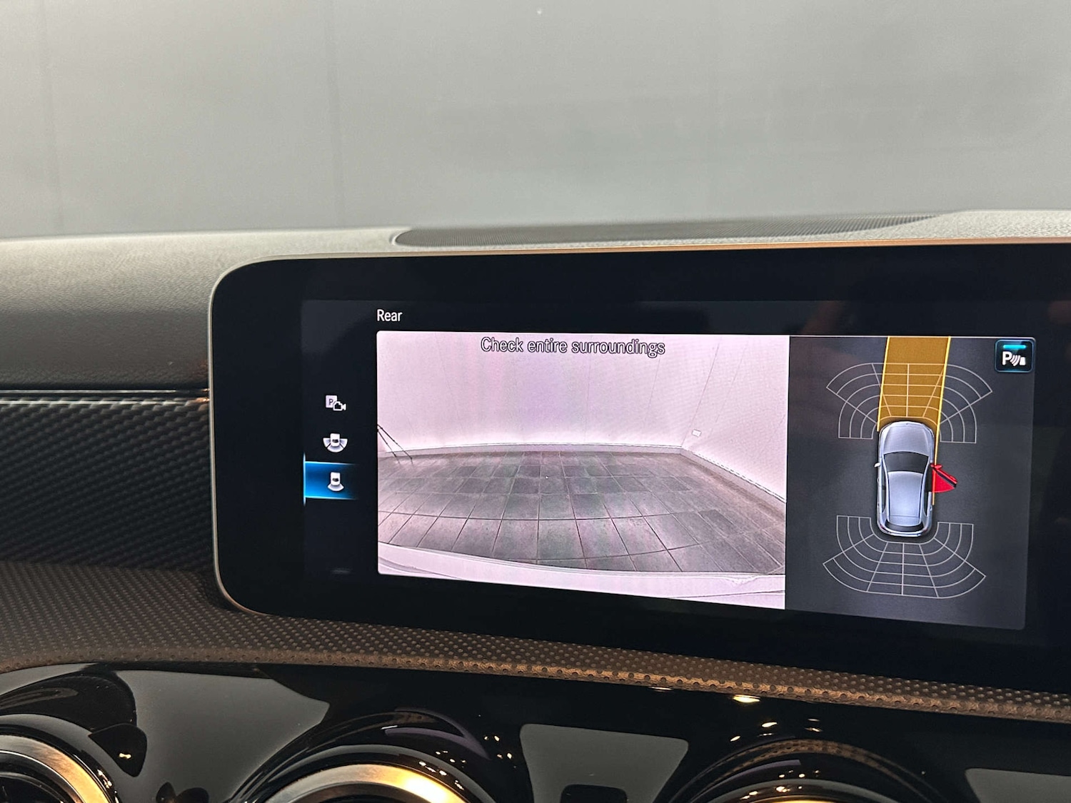 Used Mercedes-Benz A-Class 2019 for sale - 77590727: Photo 3