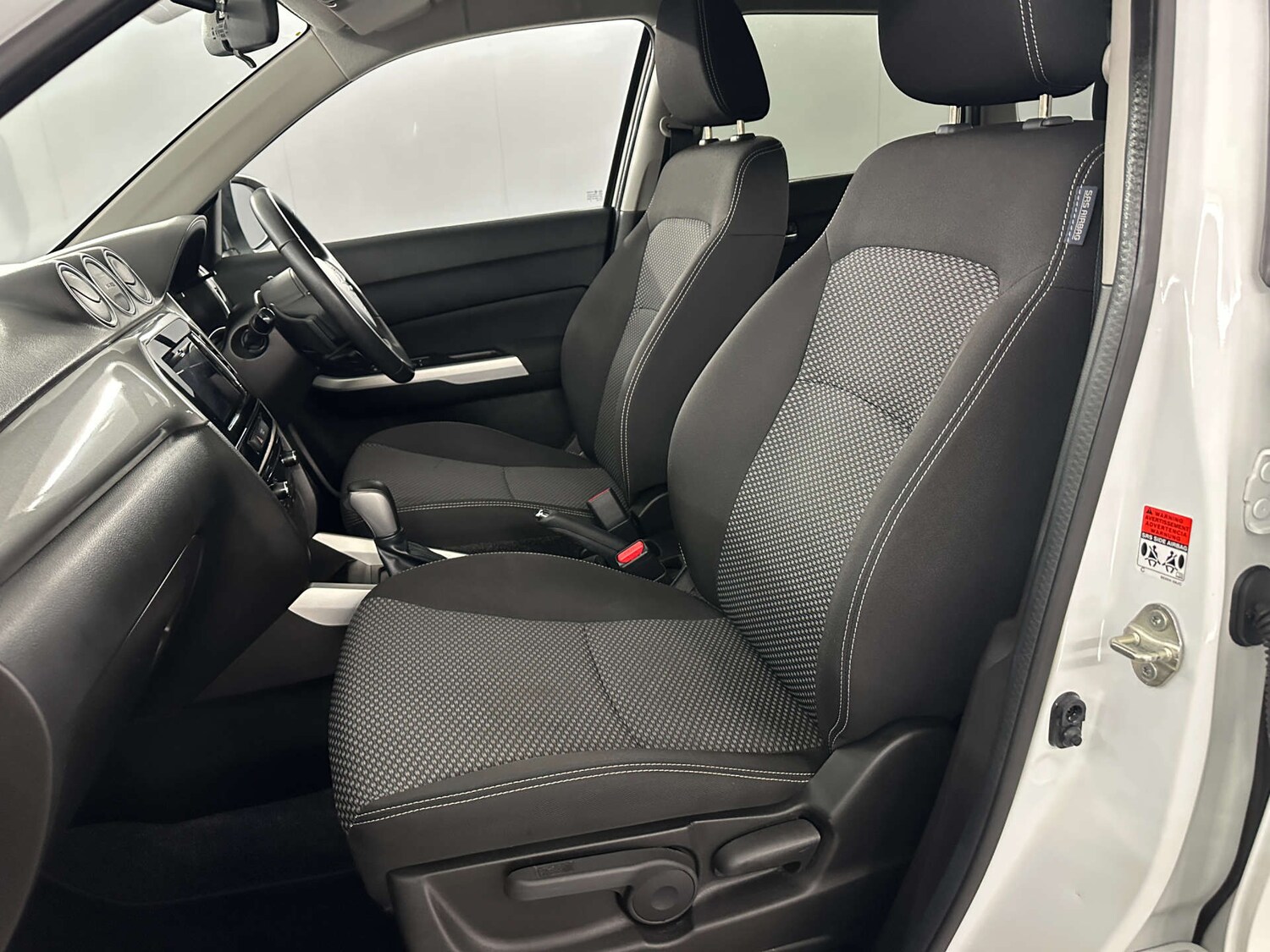 Used Suzuki Vitara 2018 for sale - 77590750: Photo 14