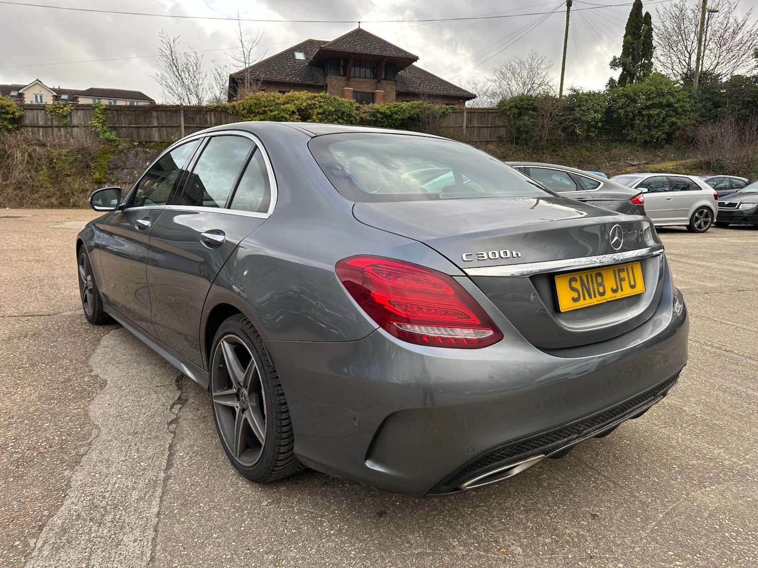 Used Mercedes-Benz C Class 2018 for sale - 78031038: Photo 2