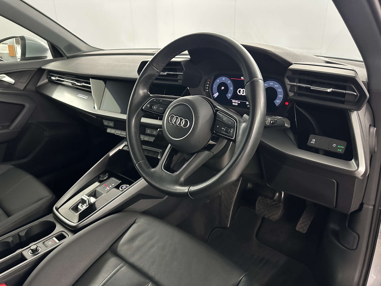 Used Audi A3 2023 for sale - 77775429: Photo 9