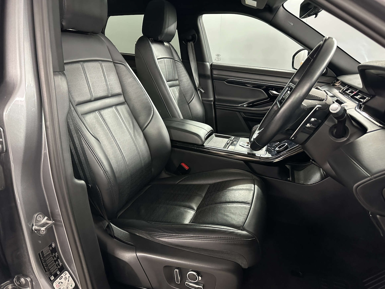 Used Land Rover Range Rover Evoque 2020 for sale - 77920675: Photo 10