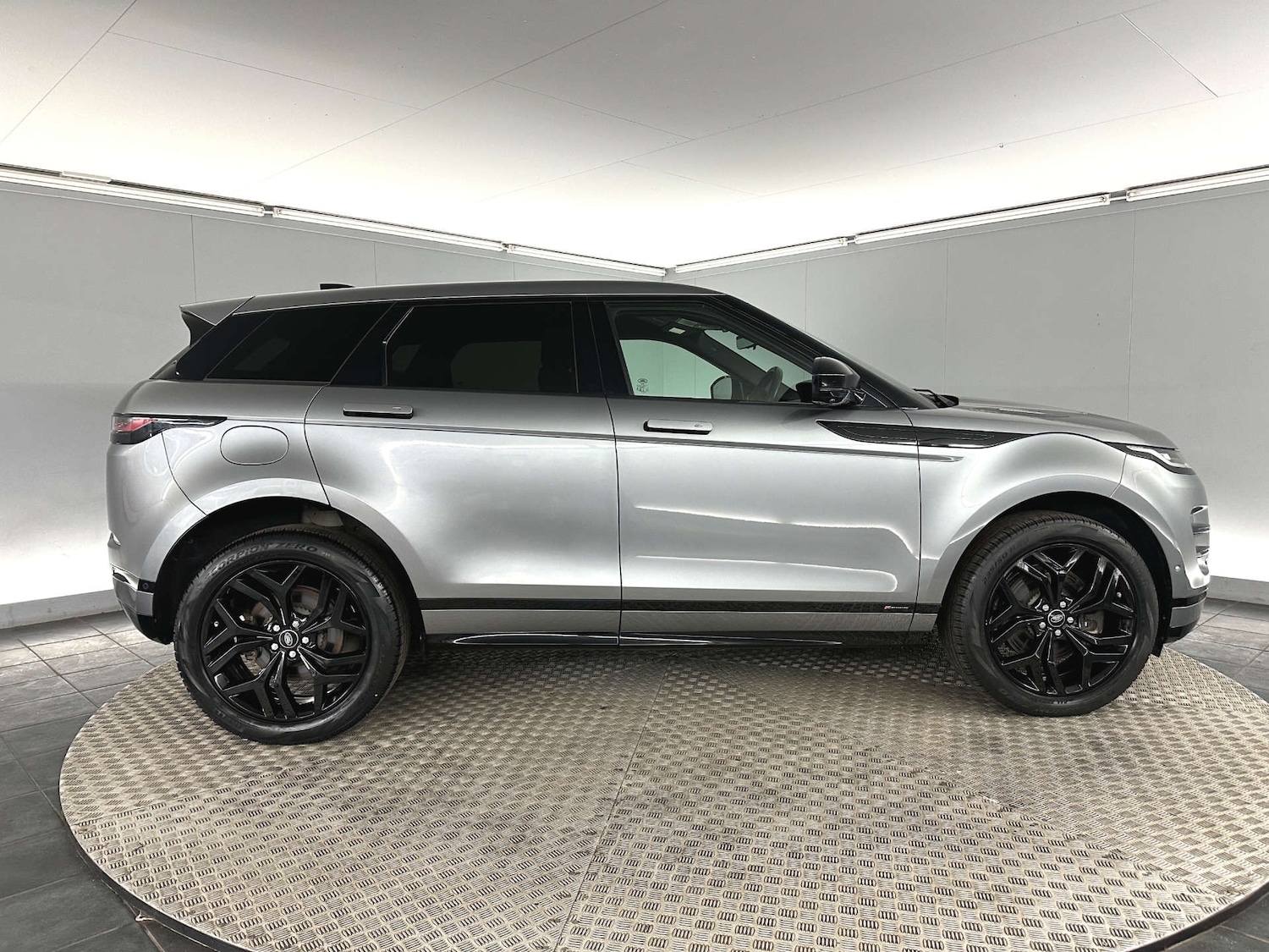 Used Land Rover Range Rover Evoque 2020 for sale - 77920675: Photo 8
