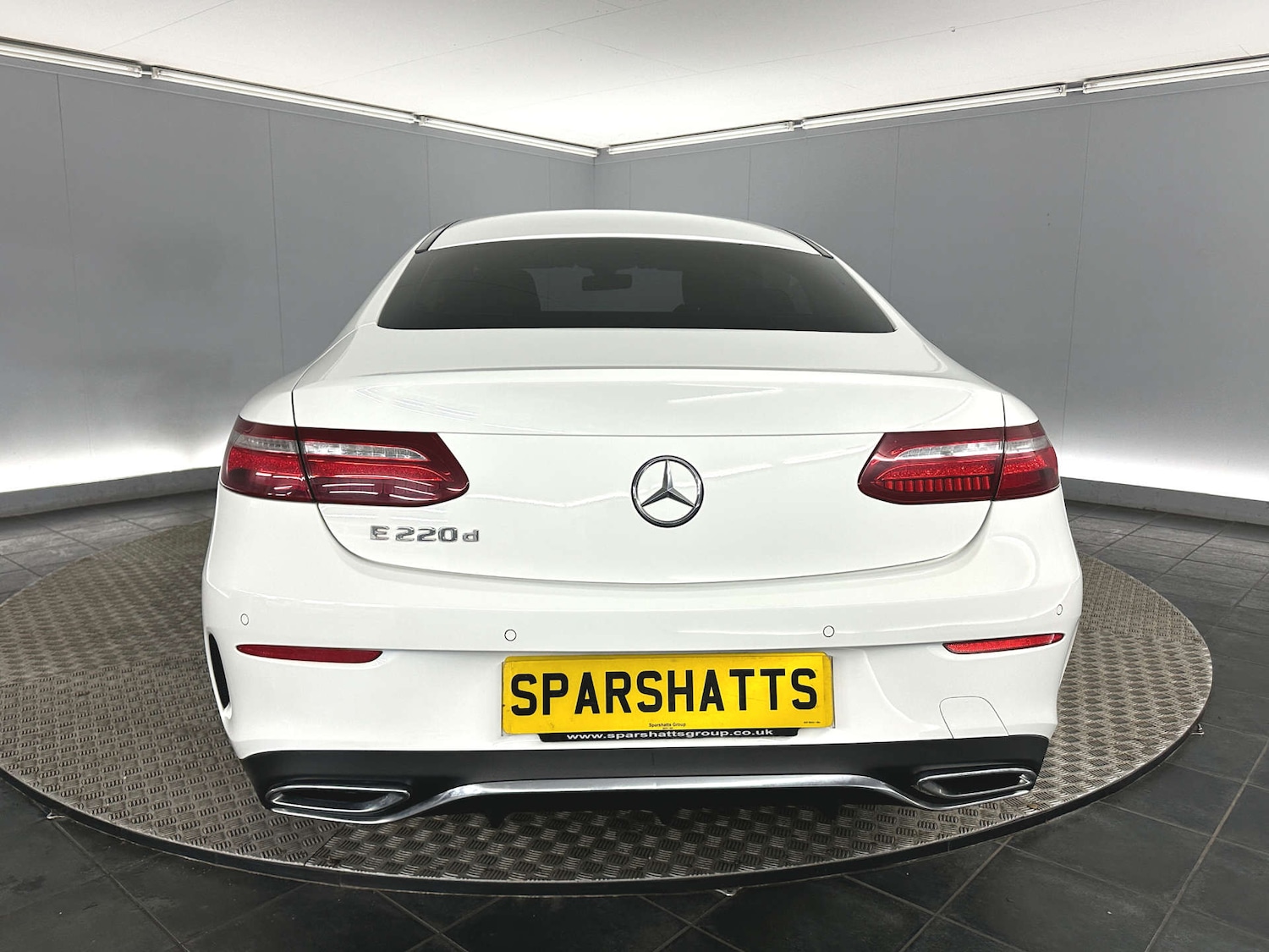 Used Mercedes-Benz E Class 2018 for sale - 77745436: Photo 8