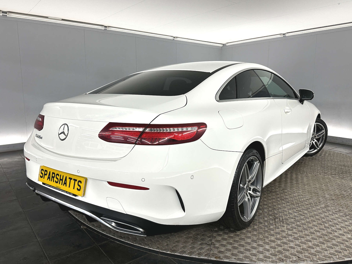 Used Mercedes-Benz E Class 2018 for sale - 77745436: Photo 9