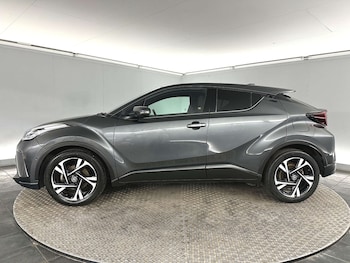 Used Toyota C-HR 2022 for sale - 77745506: Photo