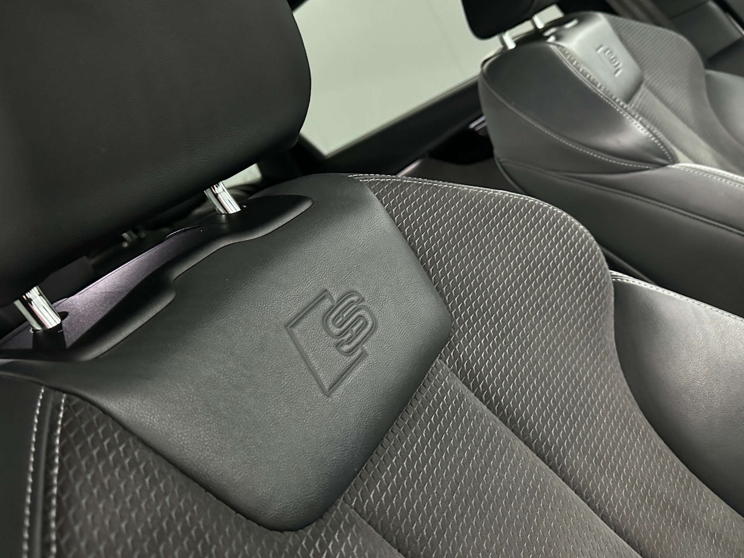 Used Audi A4 2021 for sale - 77590749: Photo 16