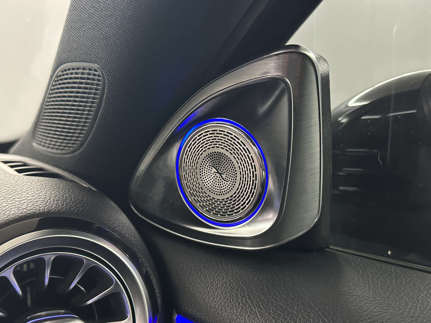 Used Mercedes-Benz A-Class 2020 for sale - 77836312: Photo 32