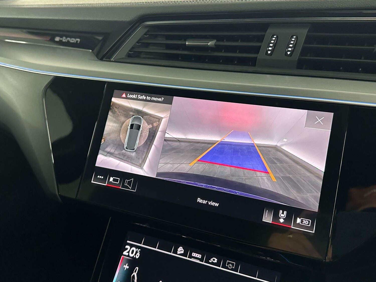 Used Audi e-tron 2021 for sale - 77745567: Photo 30