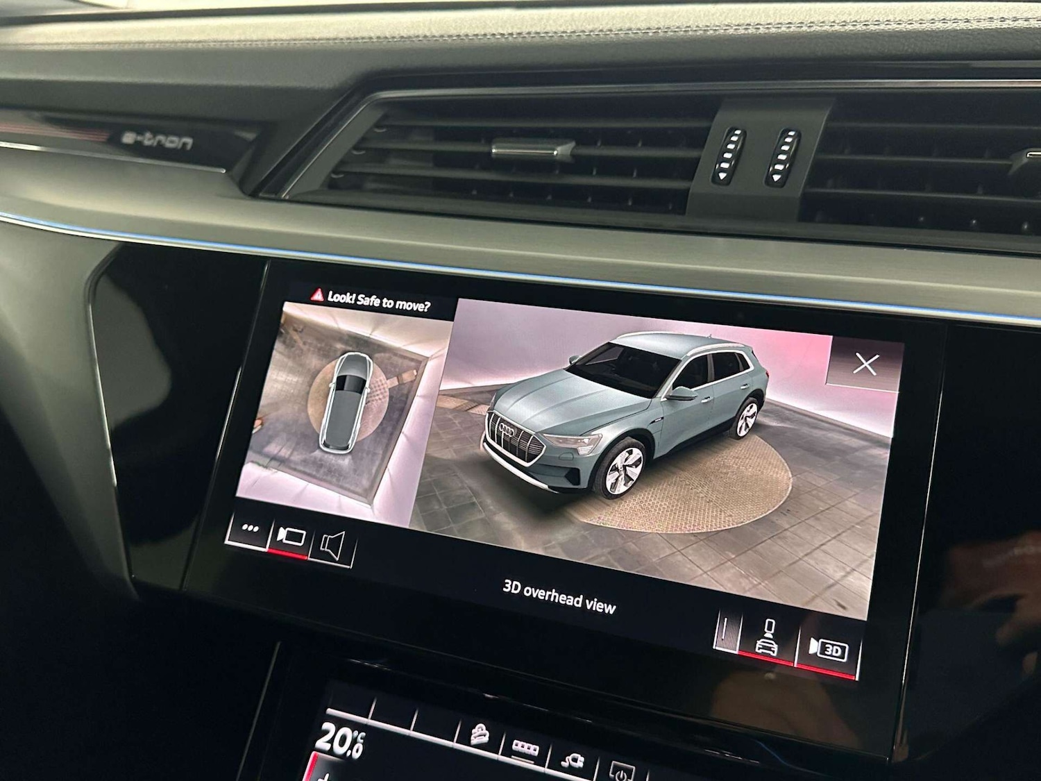 Used Audi e-tron 2021 for sale - 77745567: Photo 31