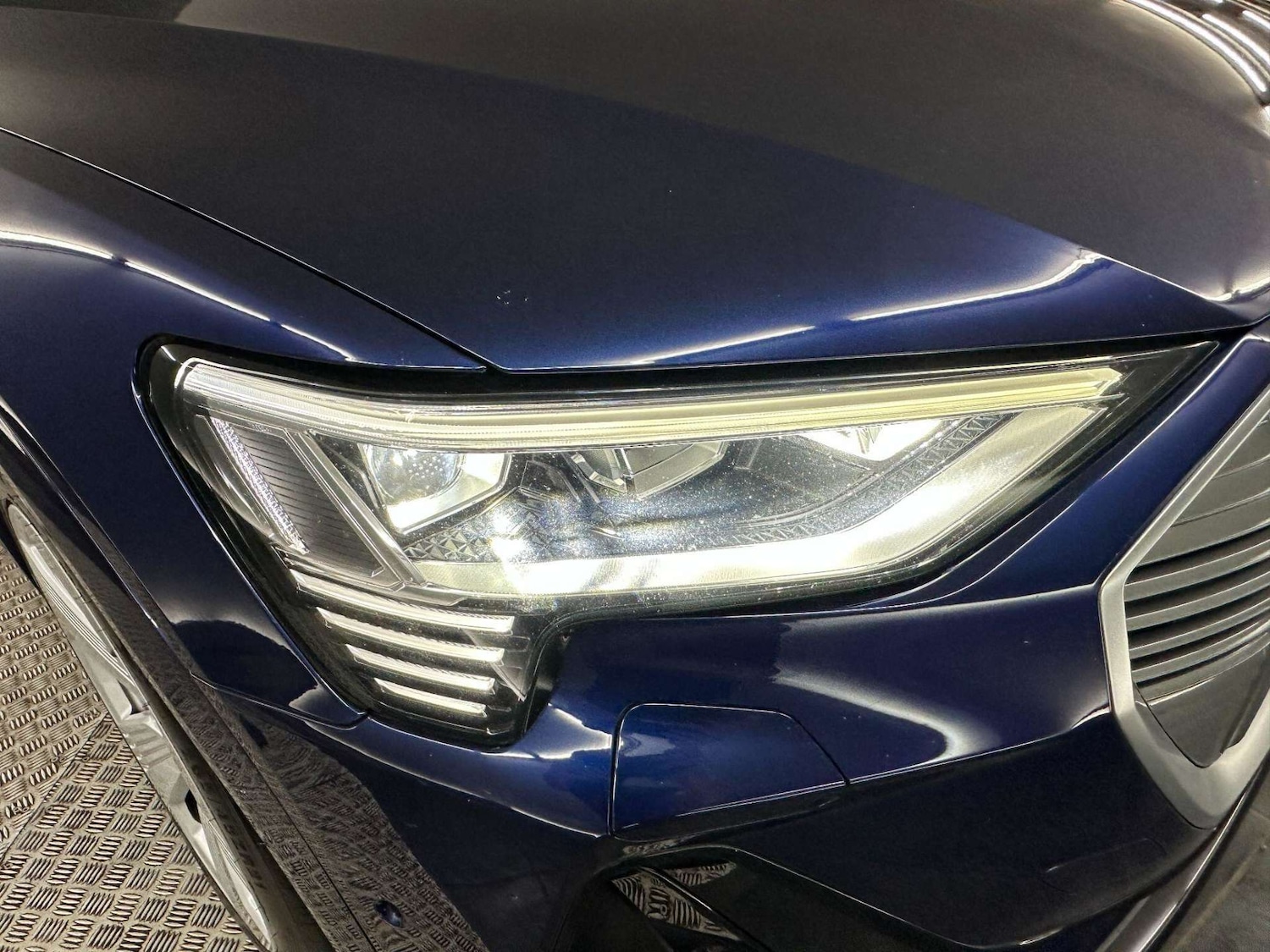 Used Audi e-tron 2021 for sale - 77745567: Photo 39