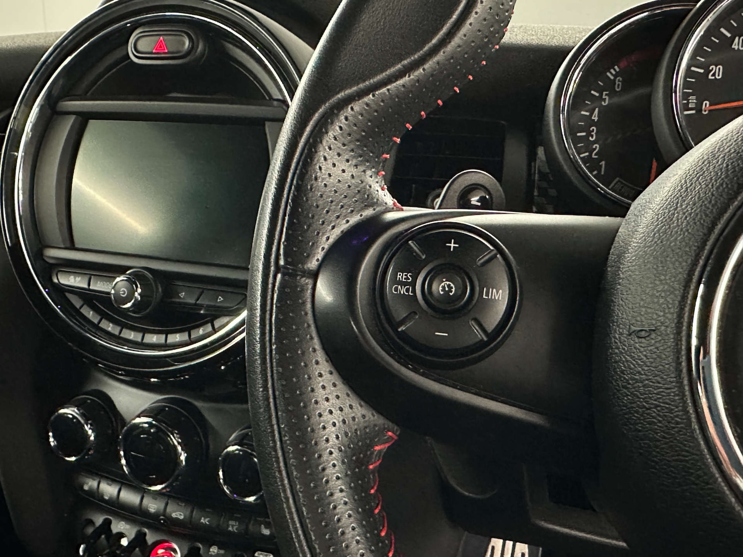 Used MINI Hatch 2020 for sale - 77765748: Photo 18