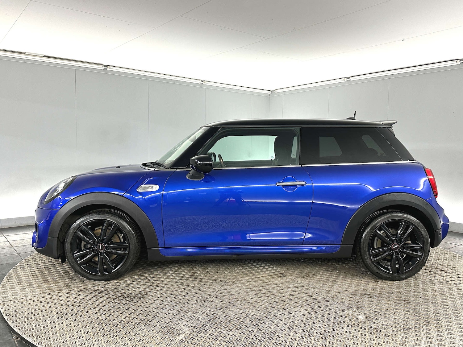 Used MINI Hatch 2020 for sale - 77765748: Photo 4