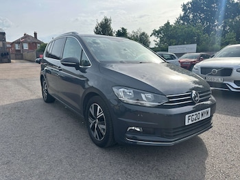 Used Volkswagen Touran 2020 for sale - 78747919: Photo