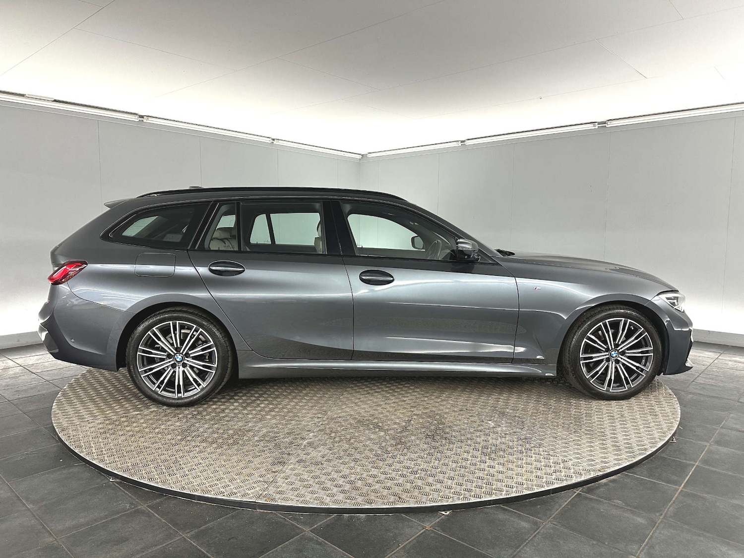 Used BMW 3 Series 2019 for sale - 77655640: Photo 8