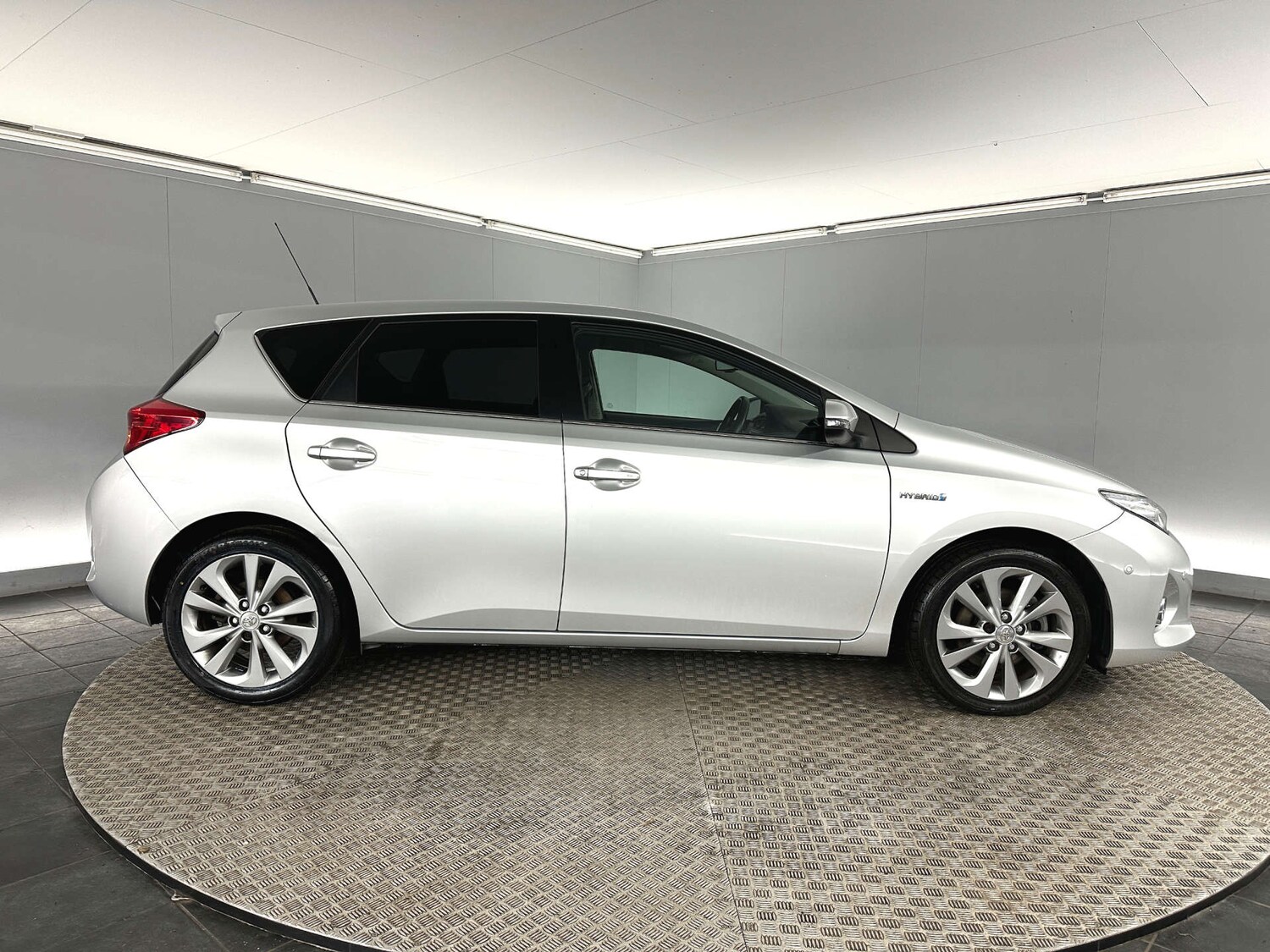 Used Toyota Auris 2013 for sale - 77745468: Photo 10