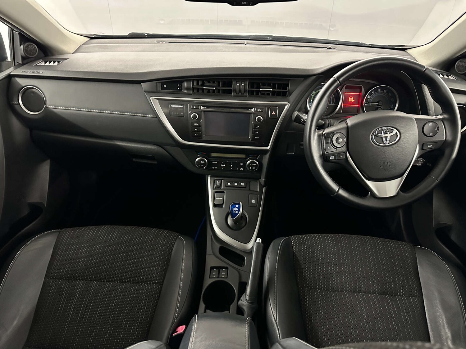Used Toyota Auris 2013 for sale - 77745468: Photo 16