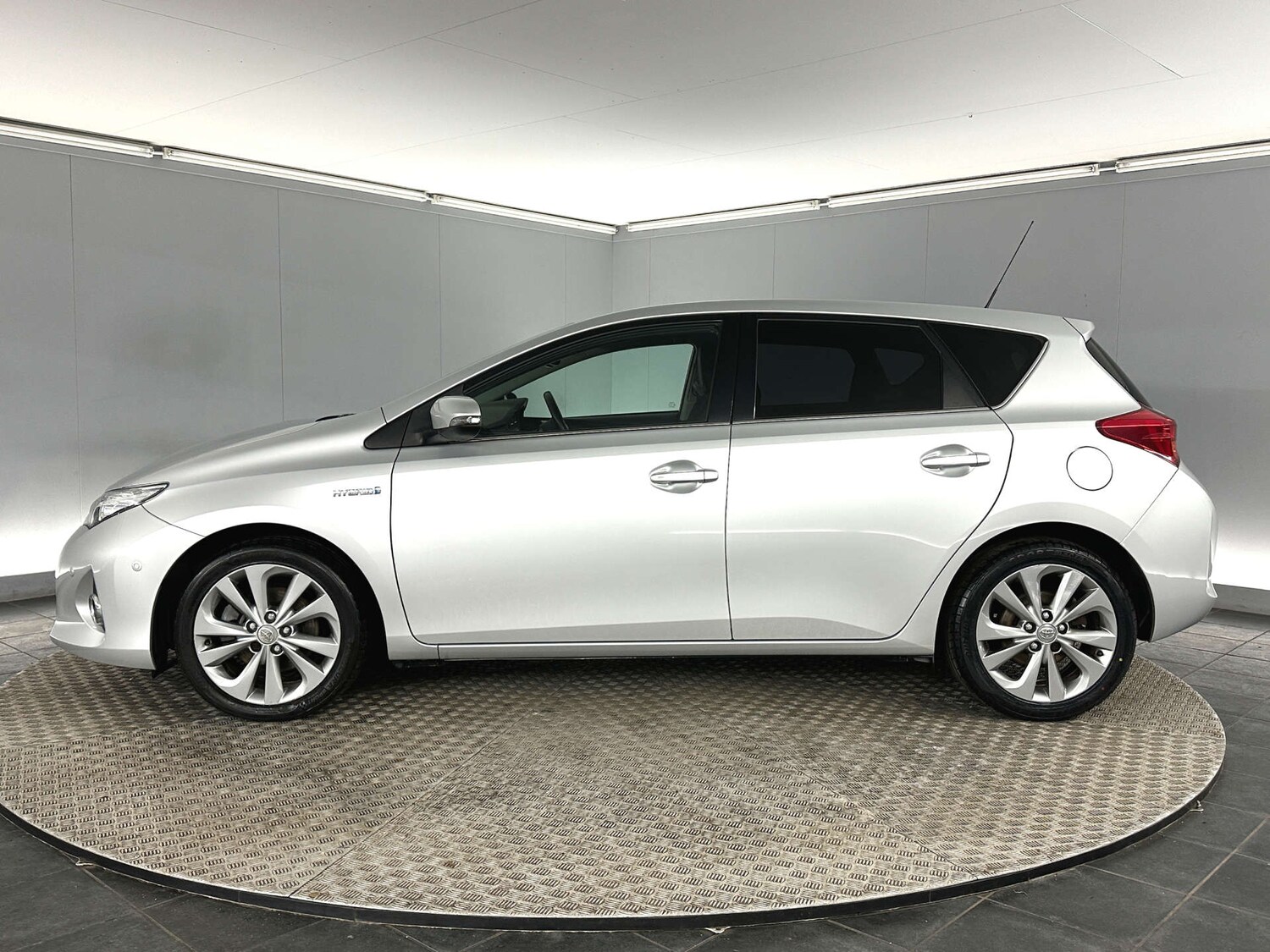 Used Toyota Auris 2013 for sale - 77745468: Photo 6