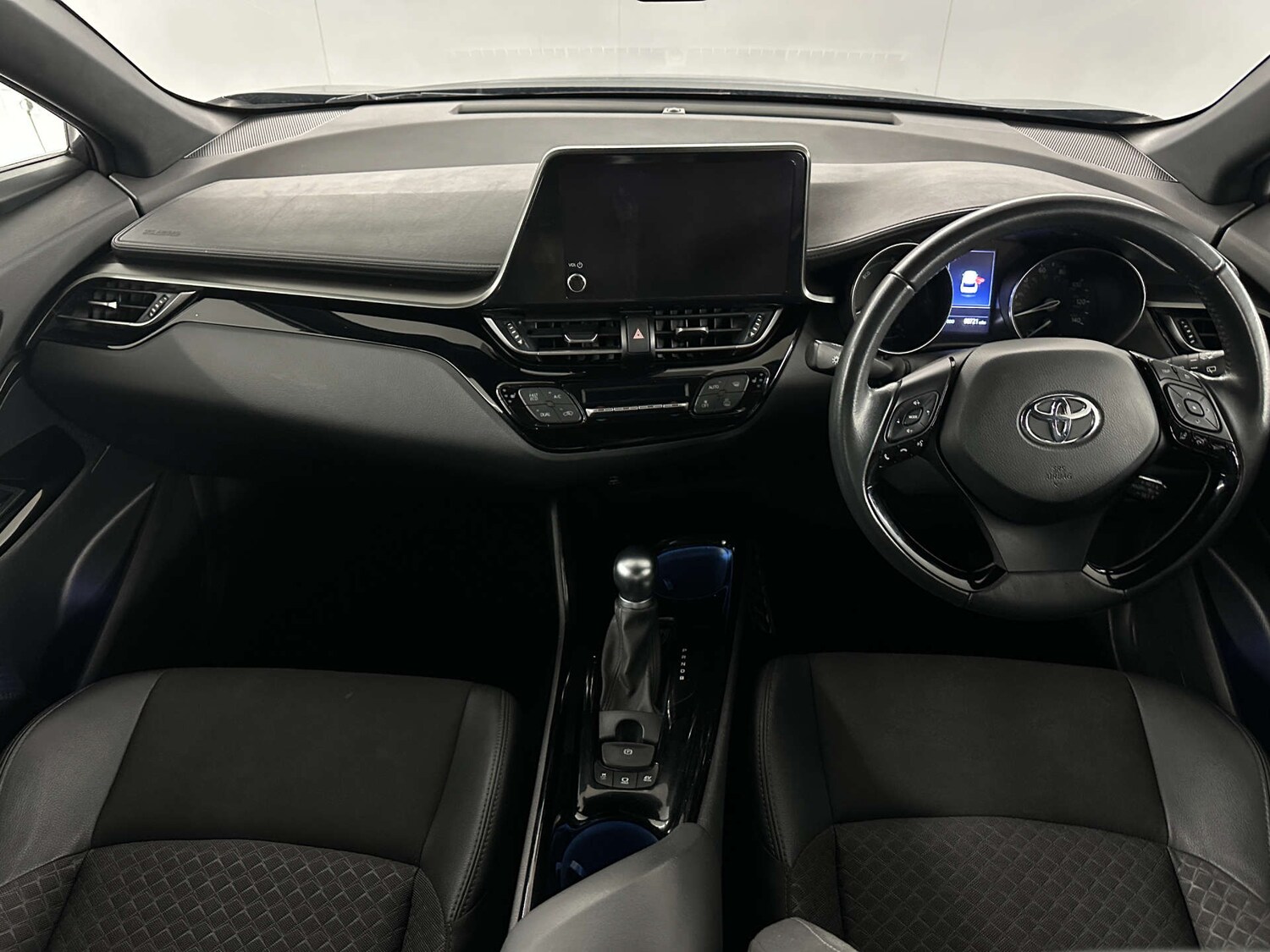 Used Toyota C-HR 2022 for sale - 77590771: Photo 16