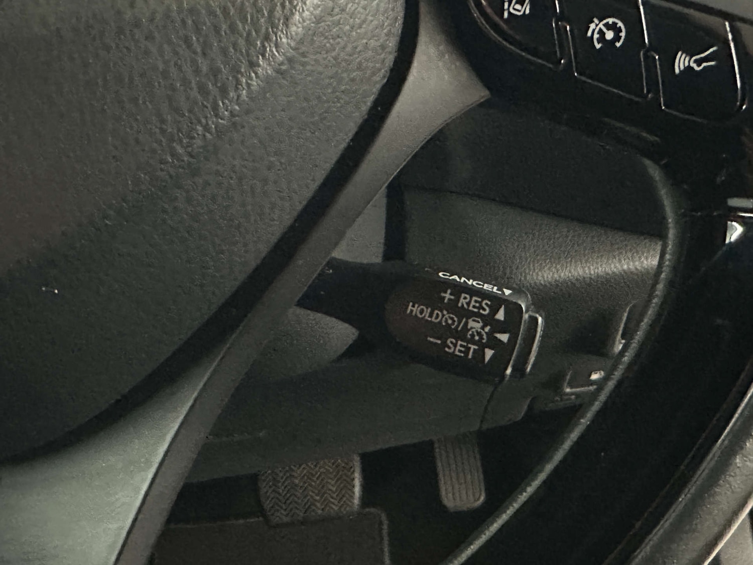 Used Toyota C-HR 2022 for sale - 77765838: Photo 18