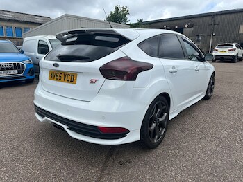 Used Ford Focus 2015 for sale - 78793828: Photo