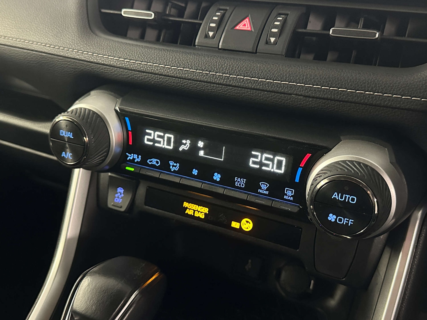 Used Toyota RAV4 2022 for sale - 77765700: Photo 27