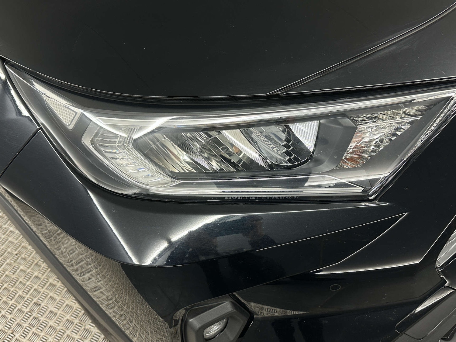 Used Toyota RAV4 2022 for sale - 77765700: Photo 36