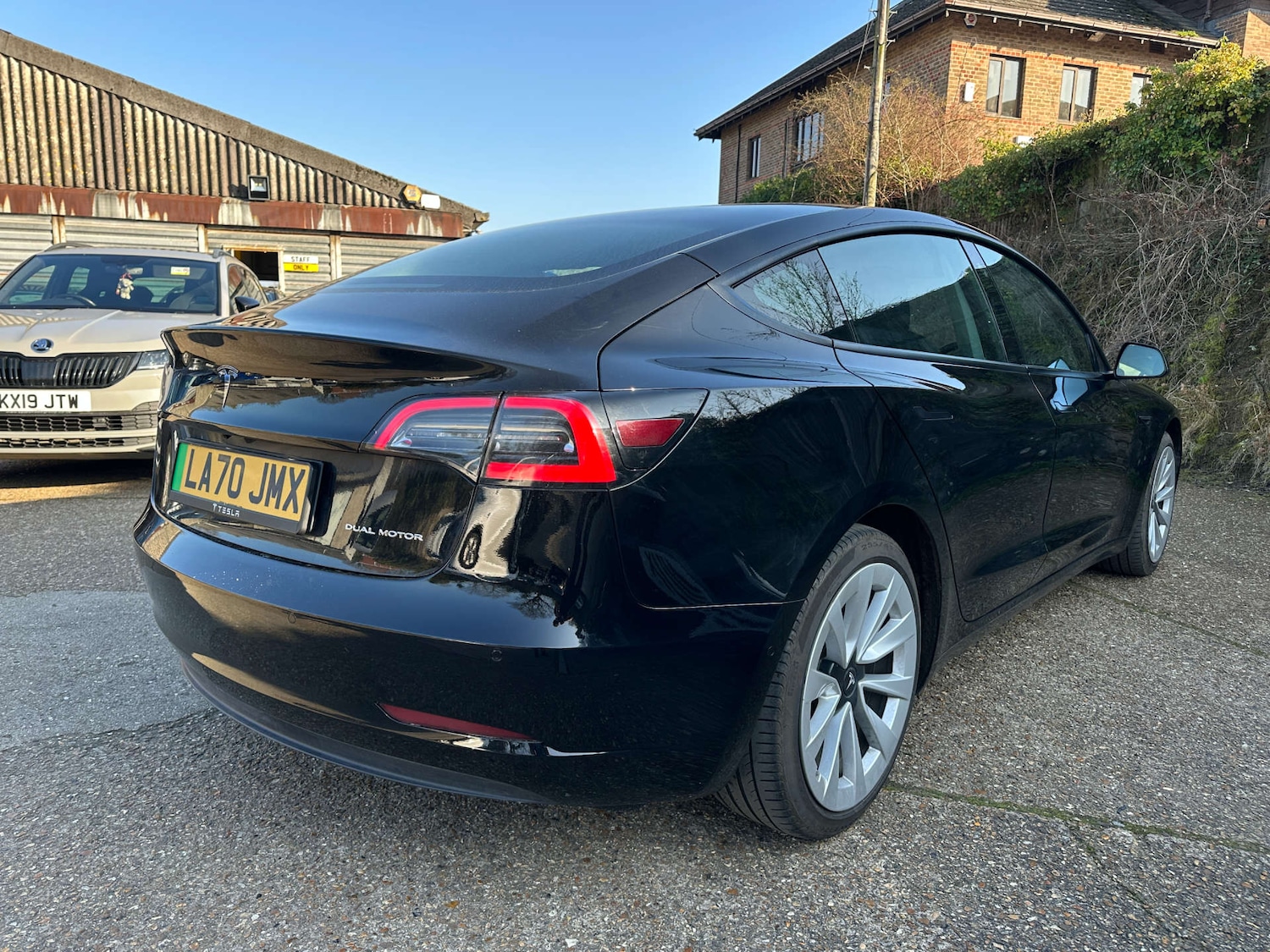 Used Tesla Model 3 2021 for sale - 78162736: Photo 2