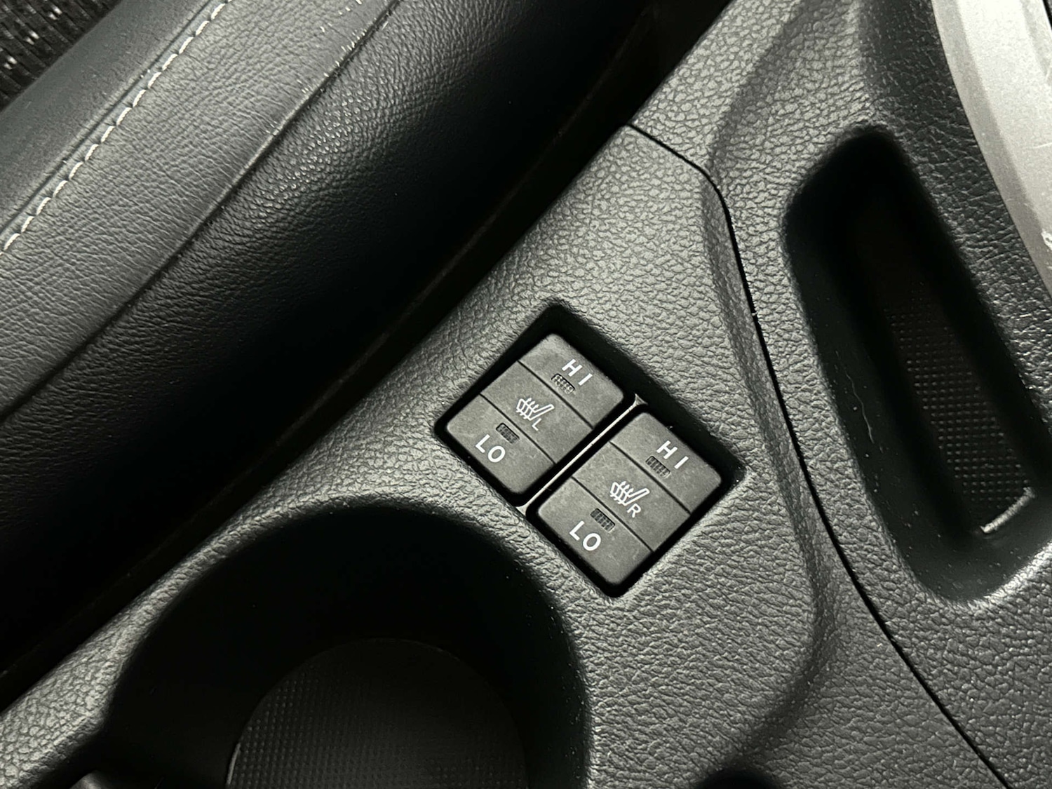 Used Toyota Auris 2013 for sale - 77765709: Photo 17