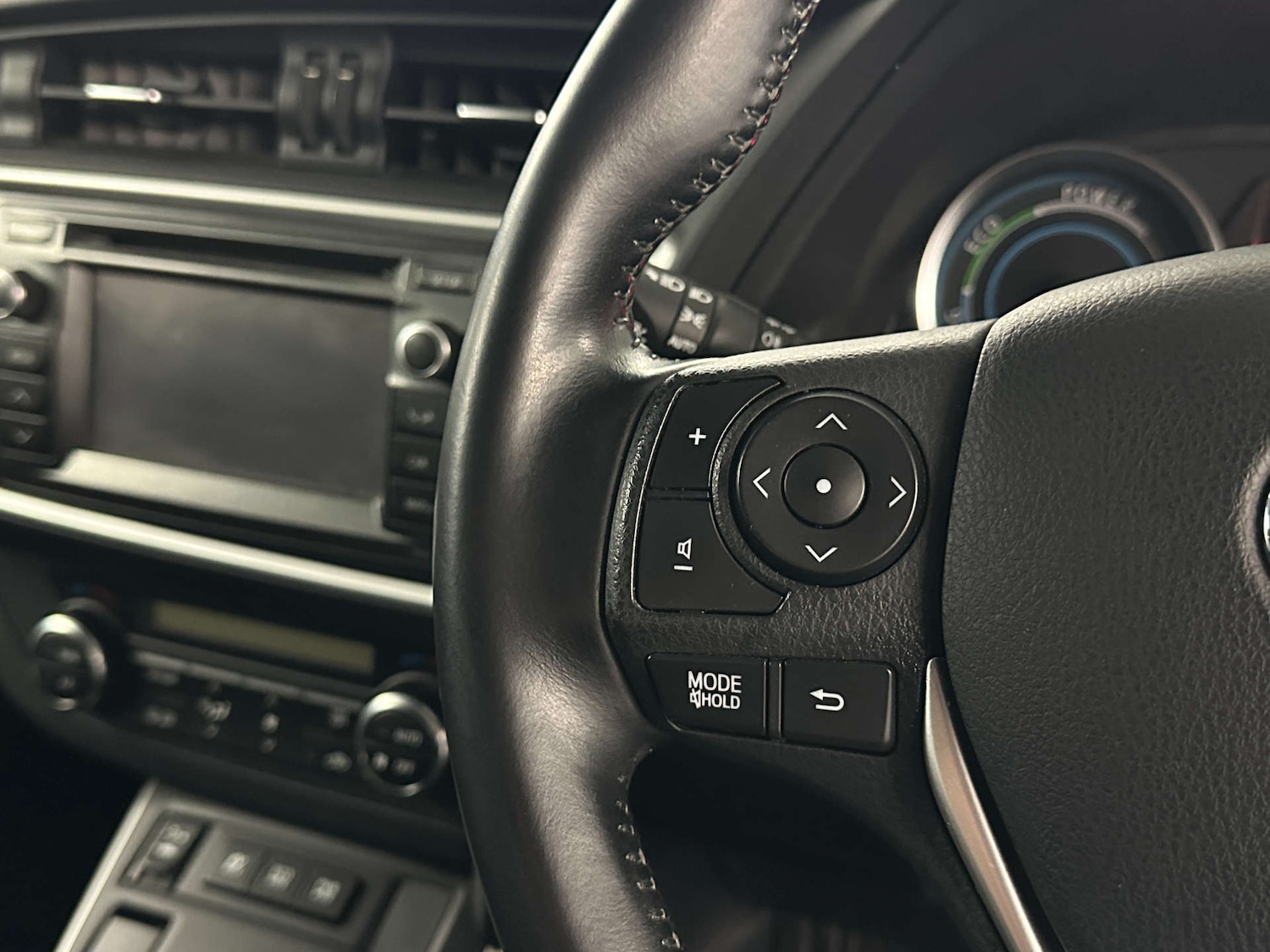 Used Toyota Auris 2013 for sale - 77765709: Photo 19