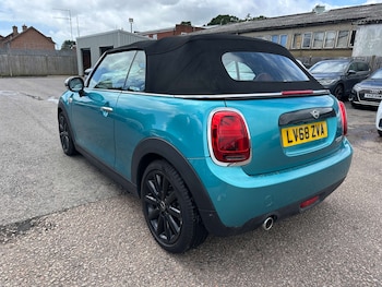 Used MINI Convertible 2018 for sale - 78804178: Photo
