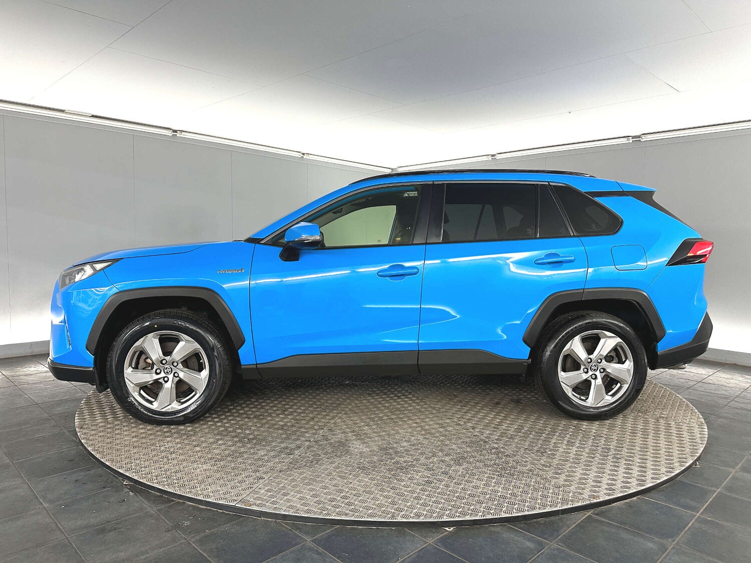 Used Toyota RAV4 2020 for sale - 77590724: Photo 6