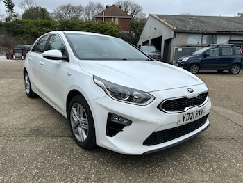 Used Kia Ceed 2021 for sale - 77735102: Photo