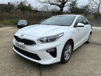 Used Kia Ceed 2021 for sale - 77735102: Photo