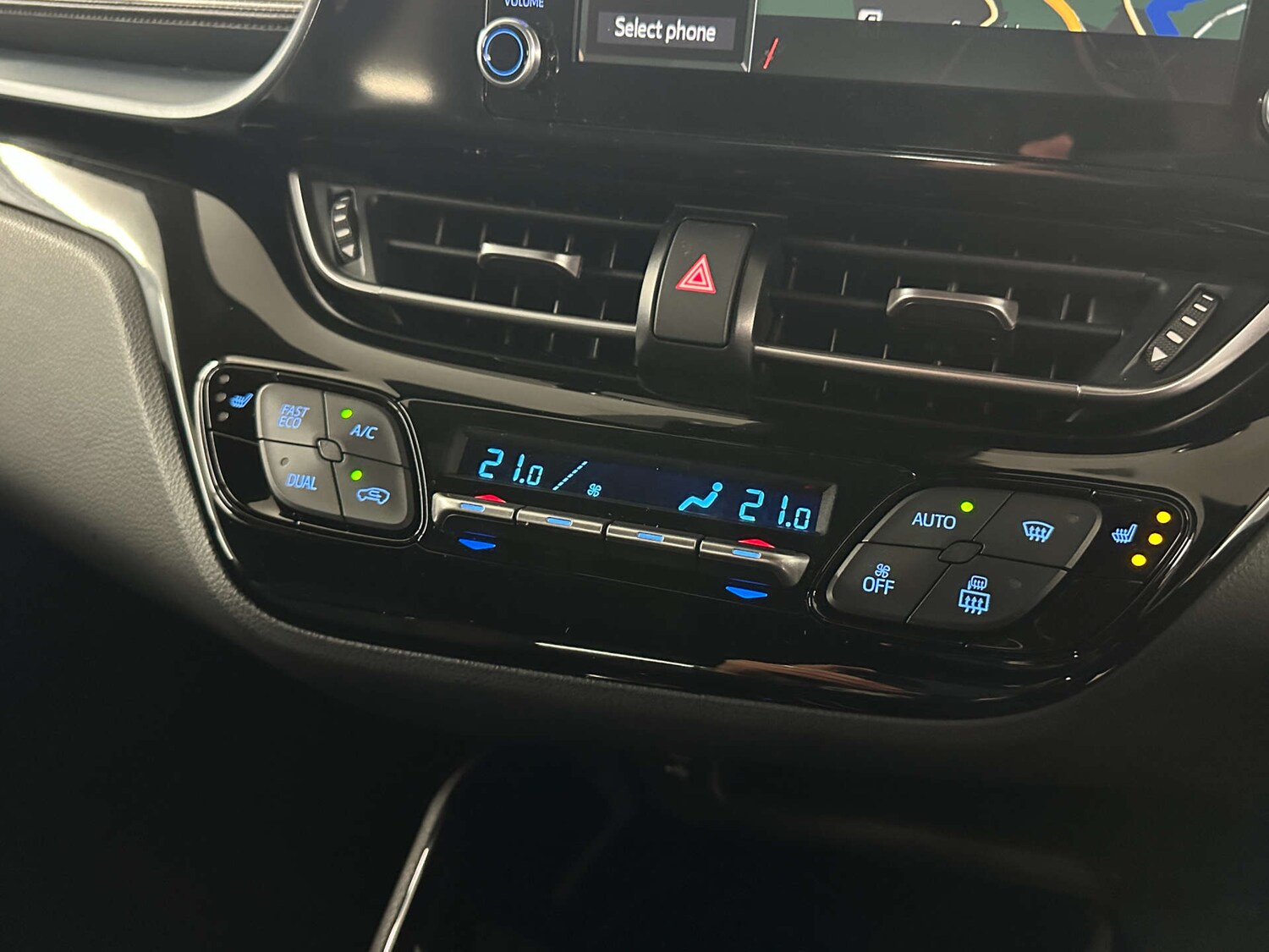 Used Toyota C-HR 2022 for sale - 77590774: Photo 25