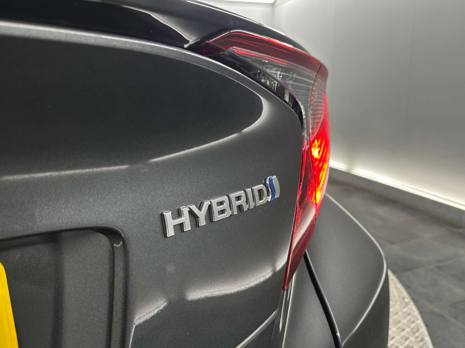 Used Toyota C-HR 2022 for sale - 77590774: Photo 39