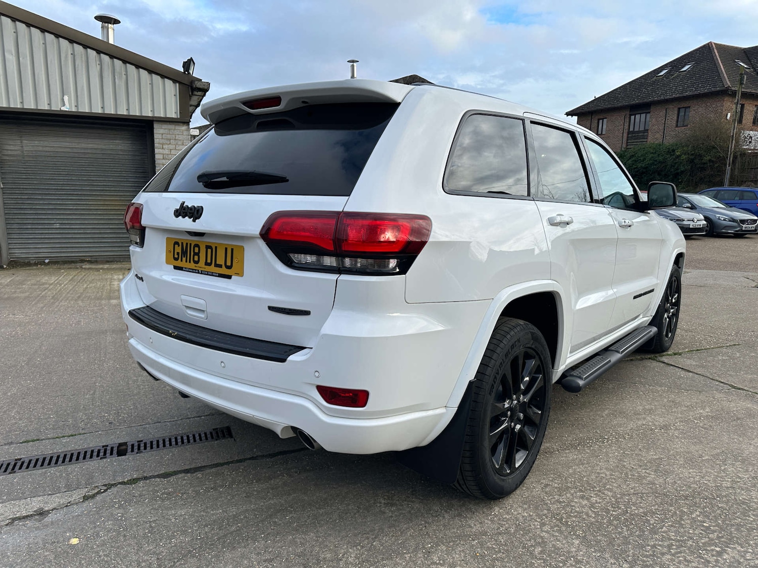 Used Jeep Grand Cherokee 2018 for sale - 77836323: Photo 4