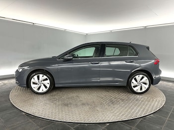 Used Volkswagen Golf 2021 for sale - 78026438: Photo