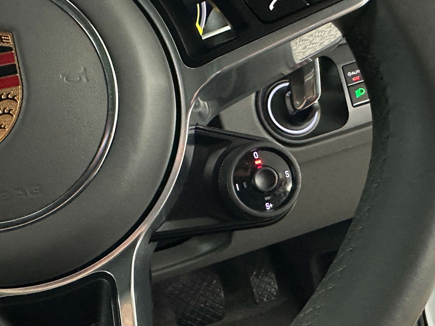 Used Porsche Cayenne 2019 for sale - 77765817: Photo 23