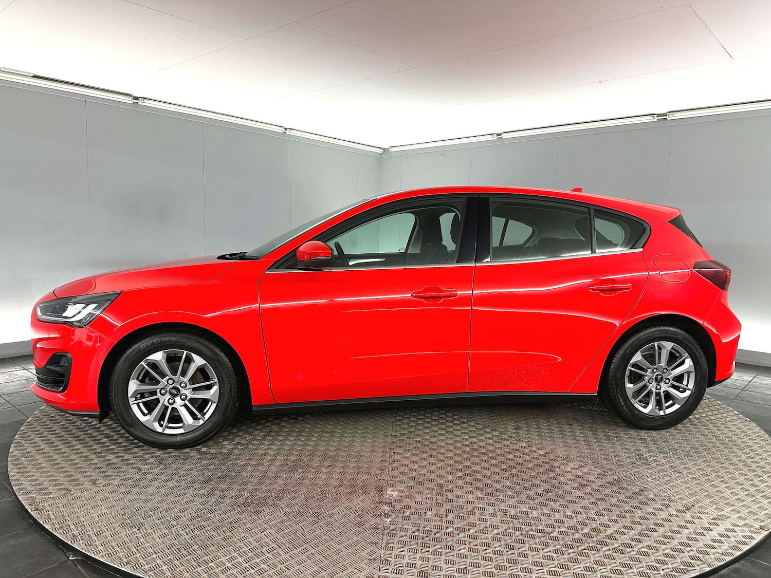 Used Ford Focus 2023 for sale - 77590760: Photo 6