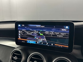 Used Mercedes-Benz GLC 2020 for sale - 77590744: Photo